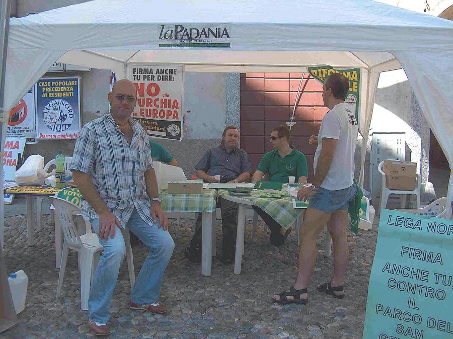 2005_32